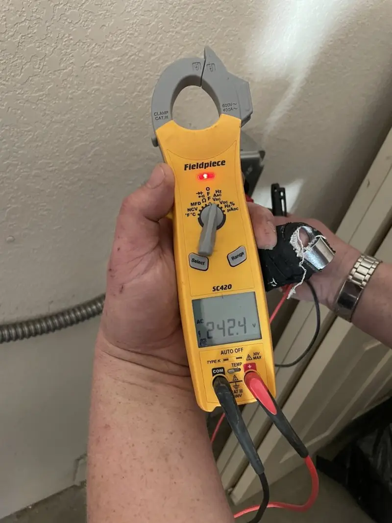 Voltage testing with clamp meter during Generator Installation in Alum Rock